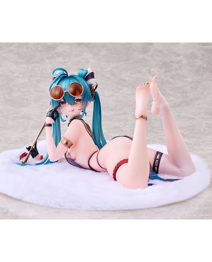 道士 鈴（りん）